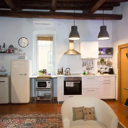 Apartment Vicolo Del Cedro 6